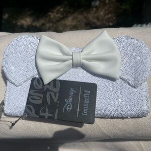 LOUNGEFLY Disney Minnie Mouse Sequin Wedding White Wallet